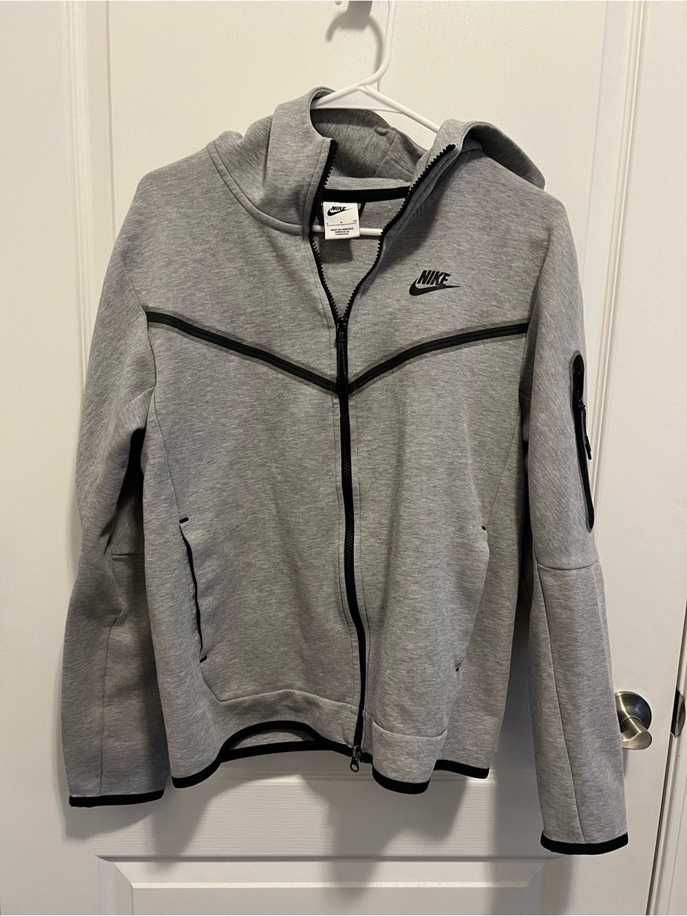 Nike Men’s Grey Tech Jacket